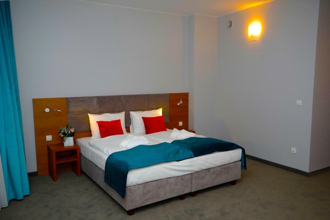 Stary Mlyn Hotell Świdnica Exteriör bild