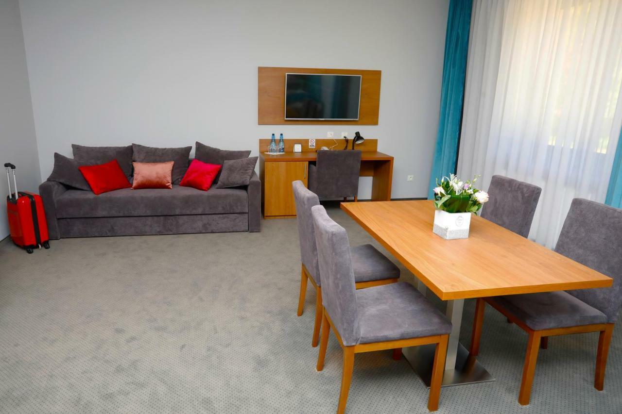 Stary Mlyn Hotell Świdnica Exteriör bild